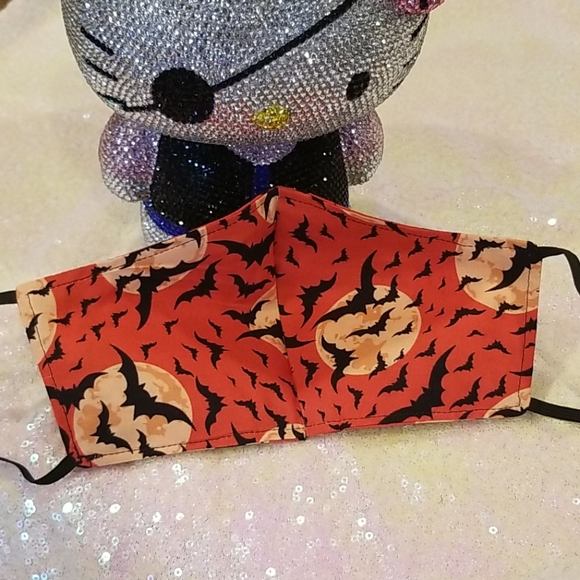 💖SALE💖 Halloween Bats Soft Face Mask - Picture 2 of 6